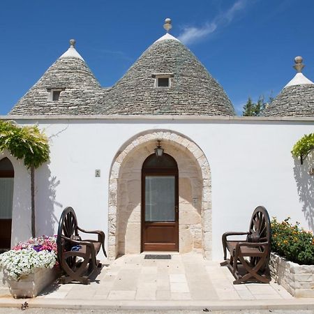 Bed And Breakfast Trulli San Leonardo Αλμπερομπέλο Εξωτερικό φωτογραφία
