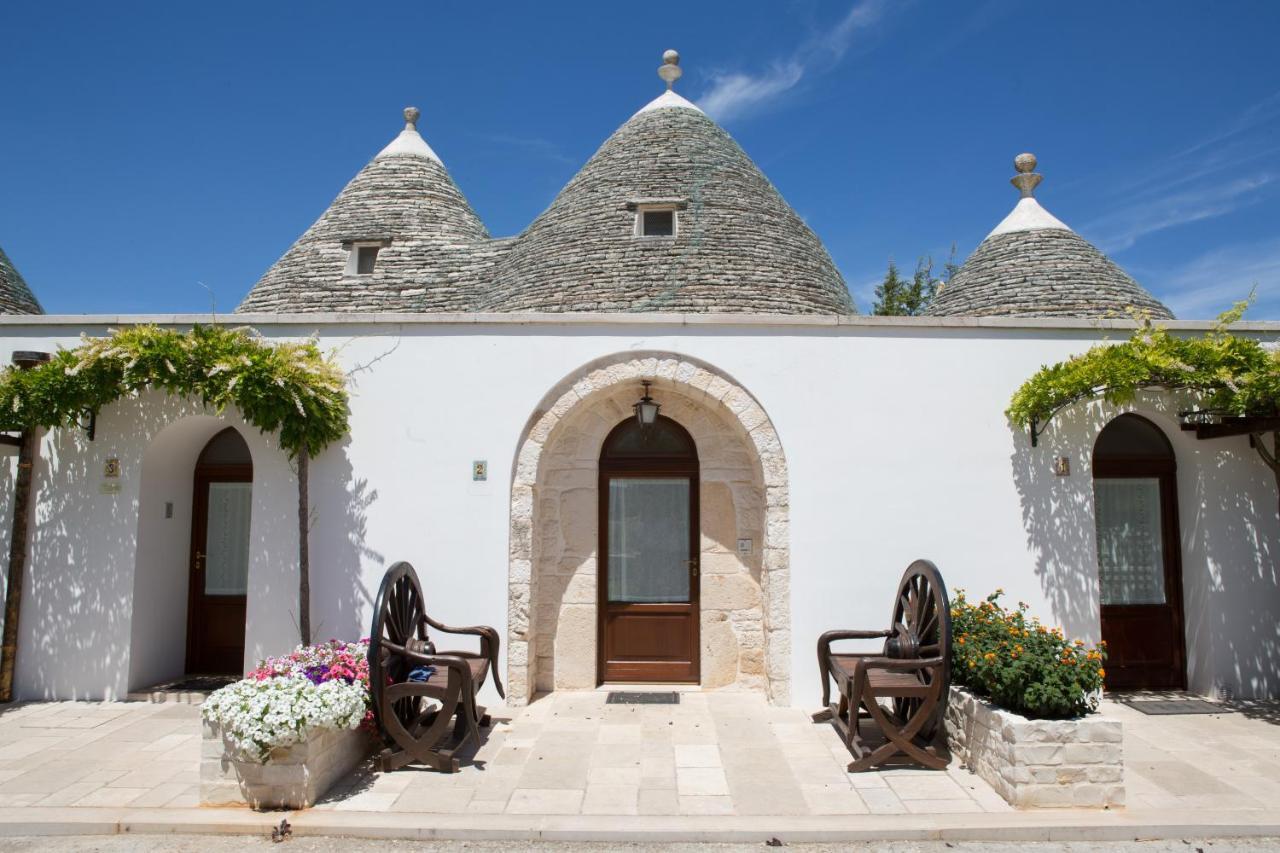 Bed And Breakfast Trulli San Leonardo Αλμπερομπέλο Εξωτερικό φωτογραφία