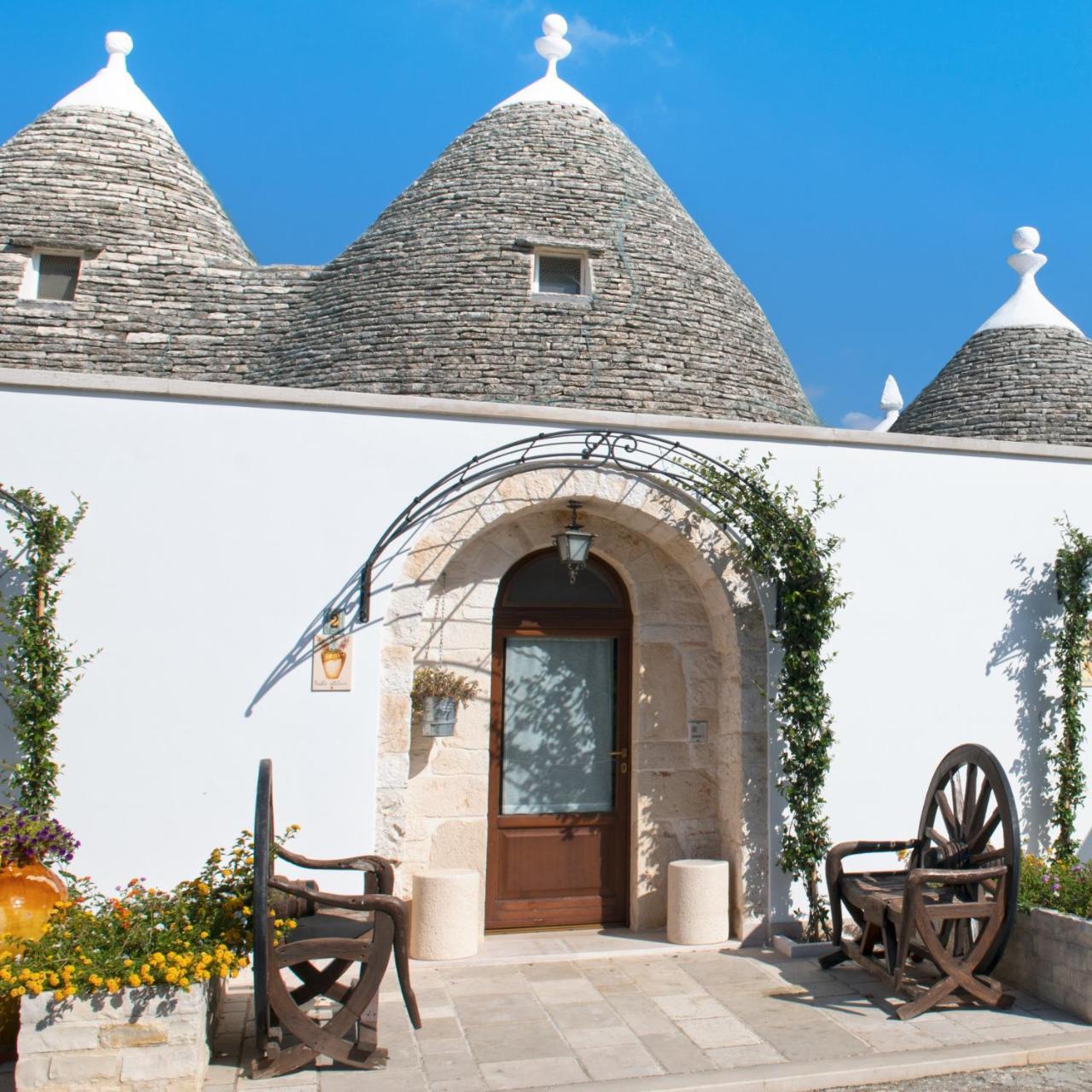 Bed And Breakfast Trulli San Leonardo Αλμπερομπέλο Εξωτερικό φωτογραφία